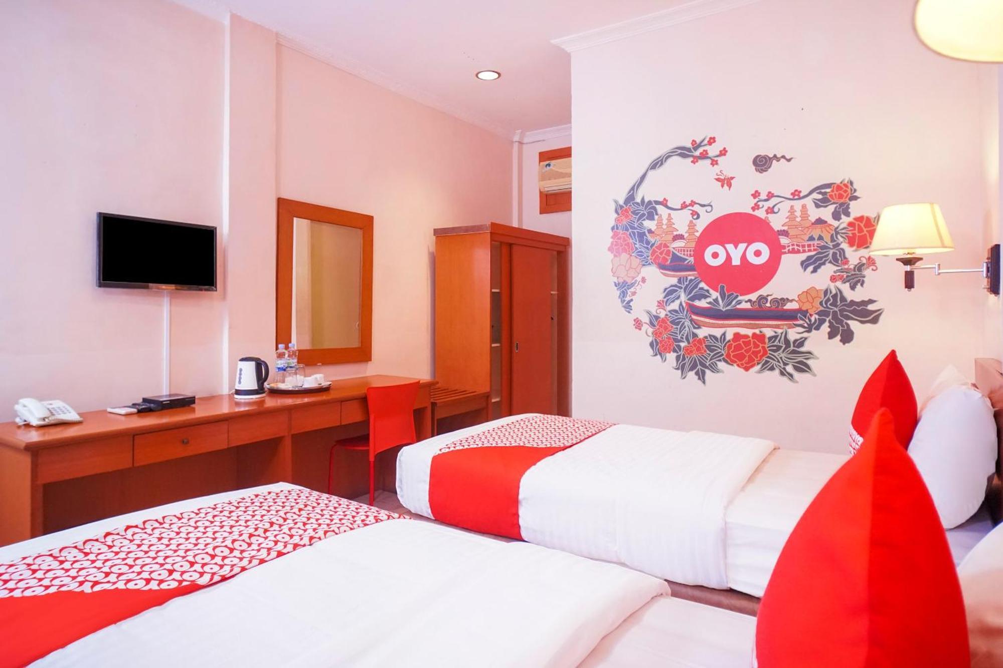 Capital O 142 Hotel Al Furqon Syariah Palembang Exterior photo